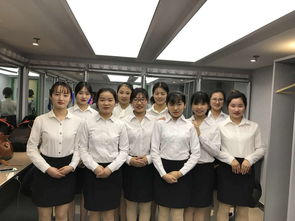 秘書系禮儀隊助力市級機關五一勞動節表彰大會志愿服務